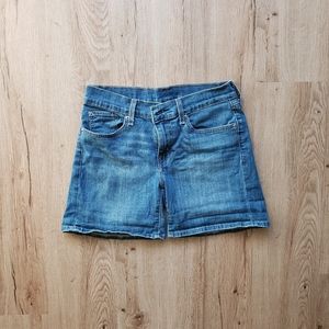 Levi's Mid-Length Shorts